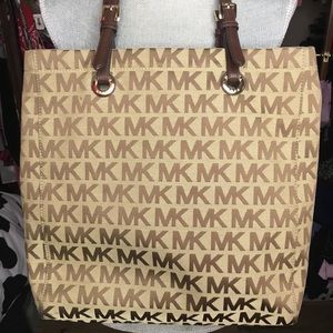Michael Kors Signature Canvas Tote